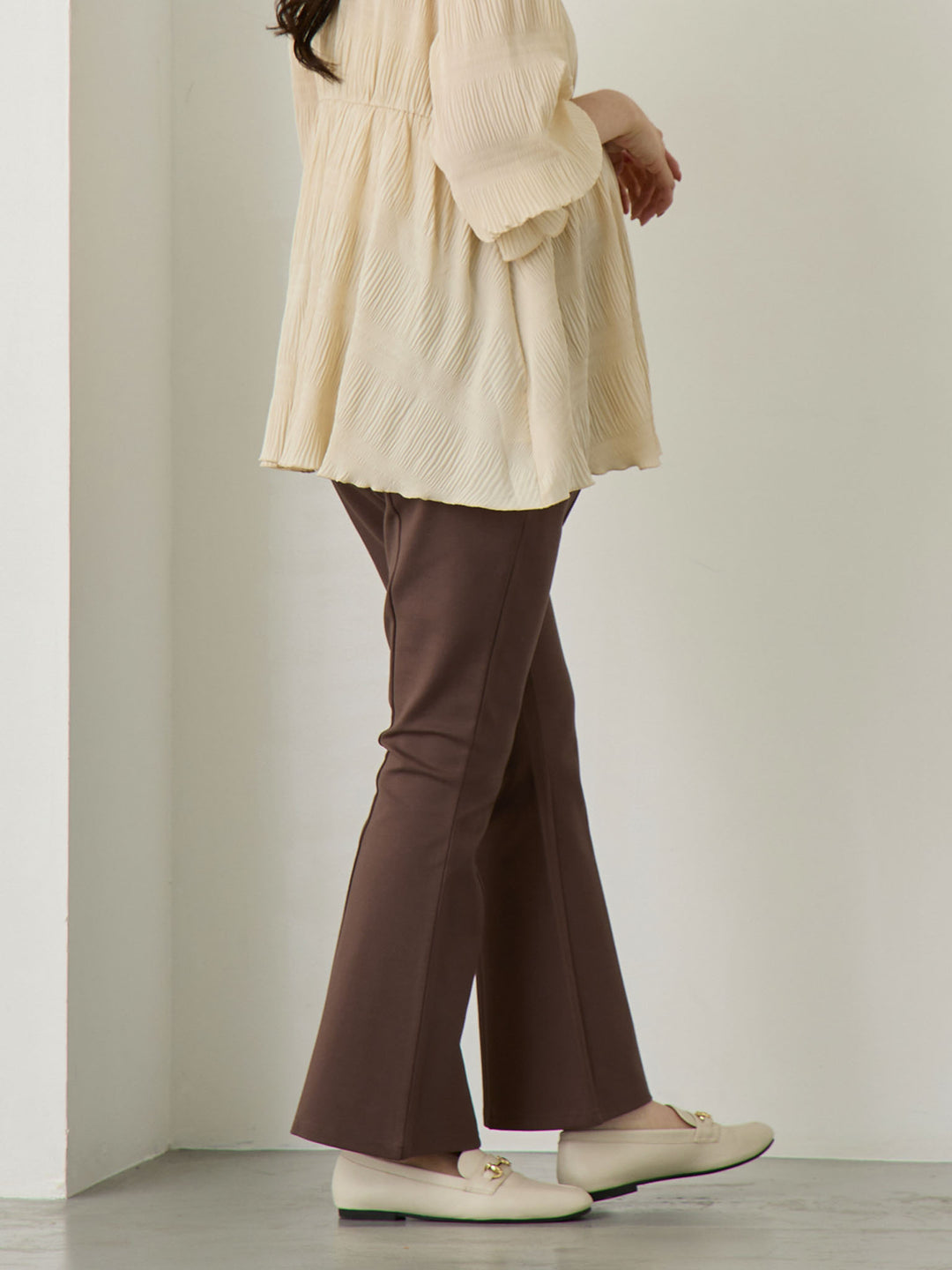 ポンチフレアパンツ Brown