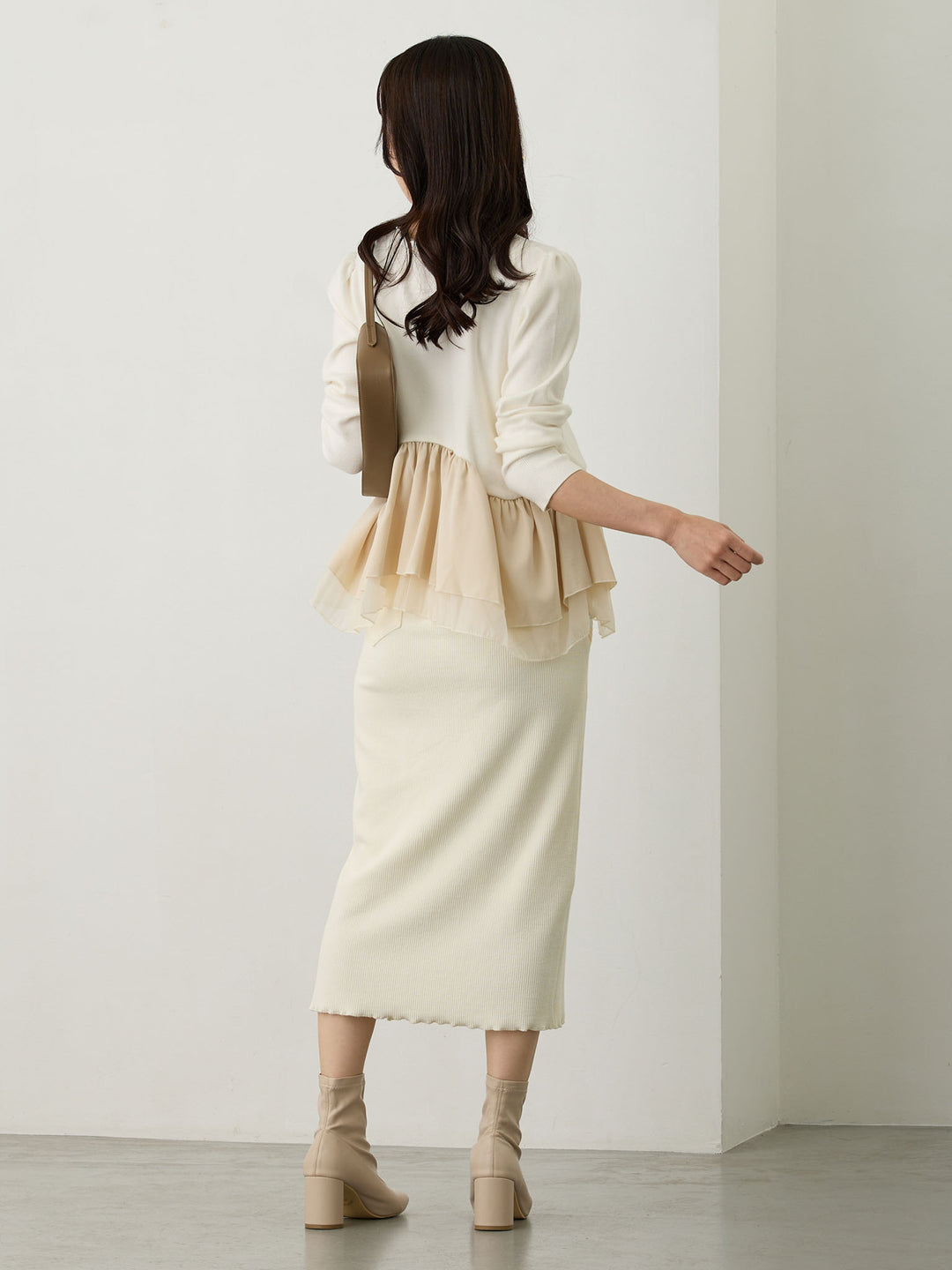 リブカットタイトスカート Ivory