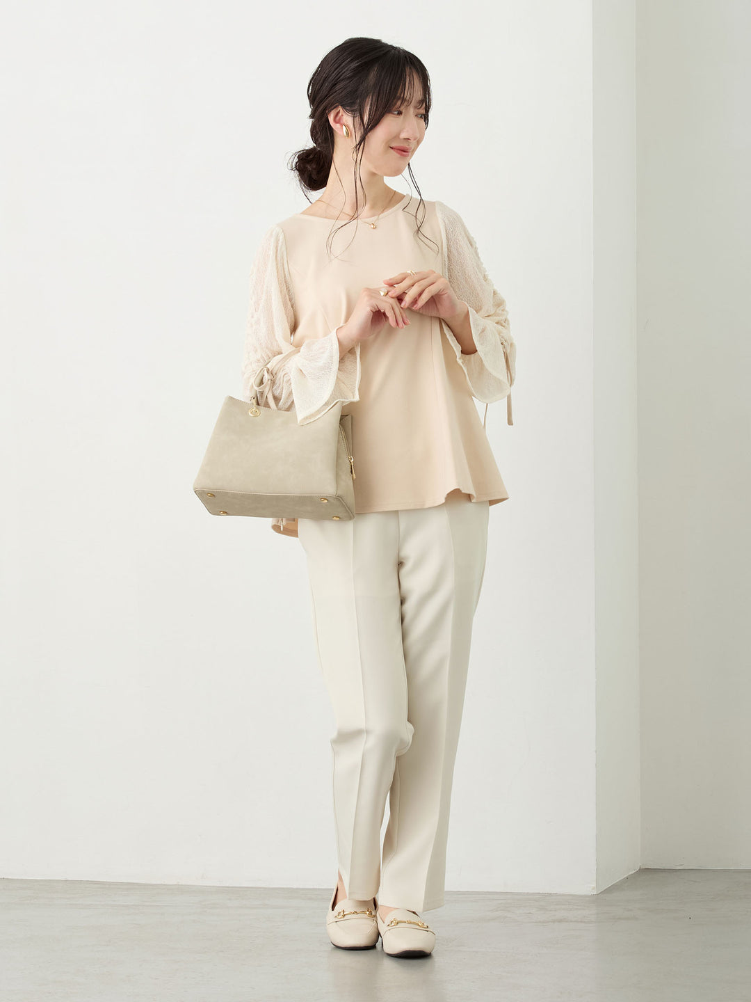 セレモニー対応・美脚見えマタニティテーパードパンツ Ivory