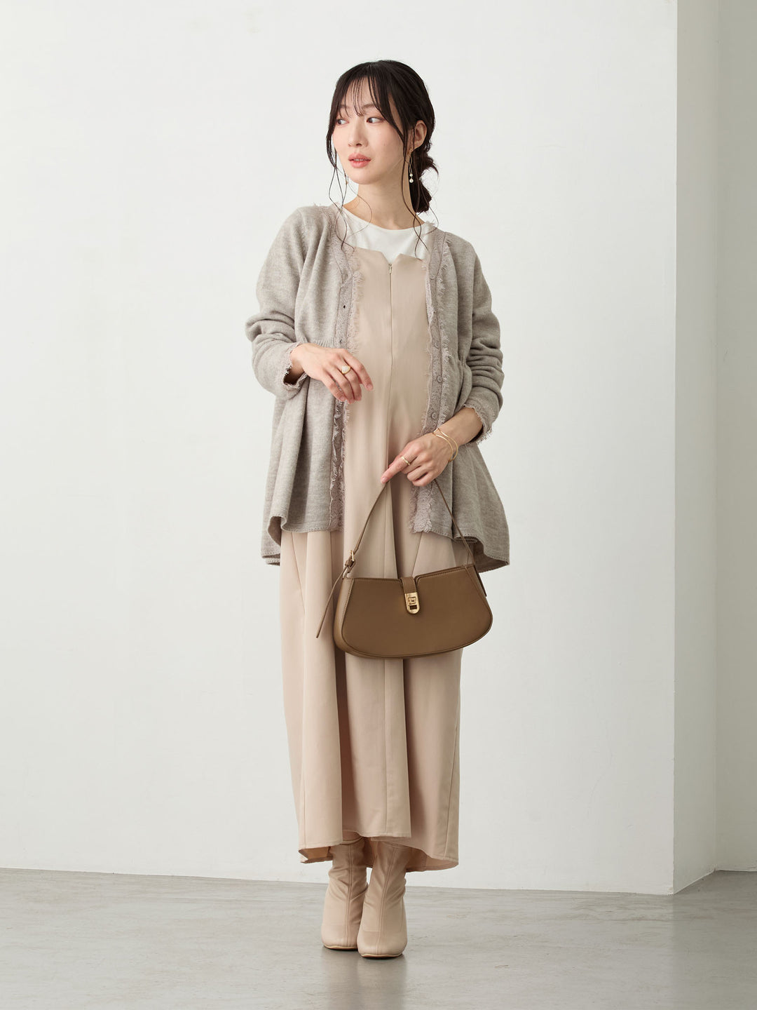 レース付きニット Gray