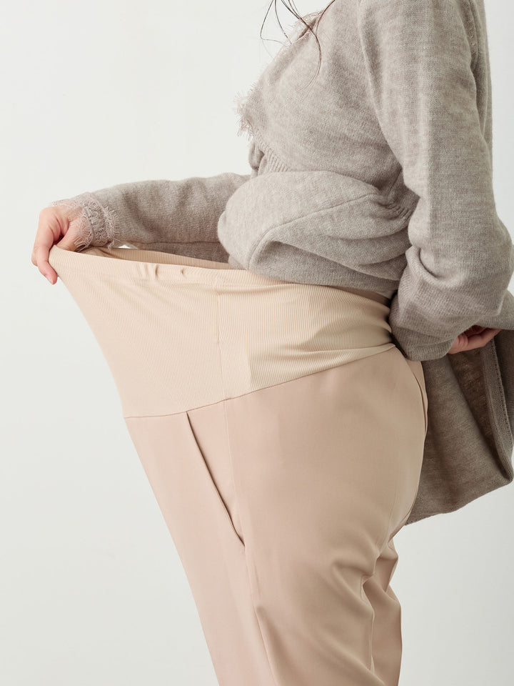 セレモニー対応・美脚見えマタニティテーパードパンツ Beige