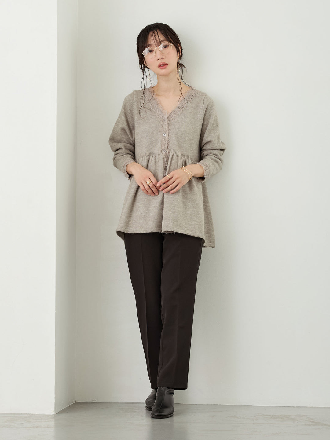 レース付きニット Gray