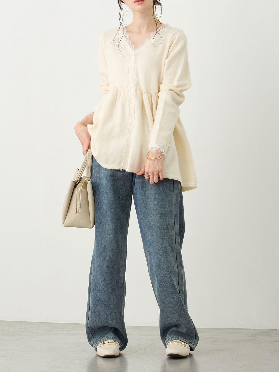 レース付きニット Ivory