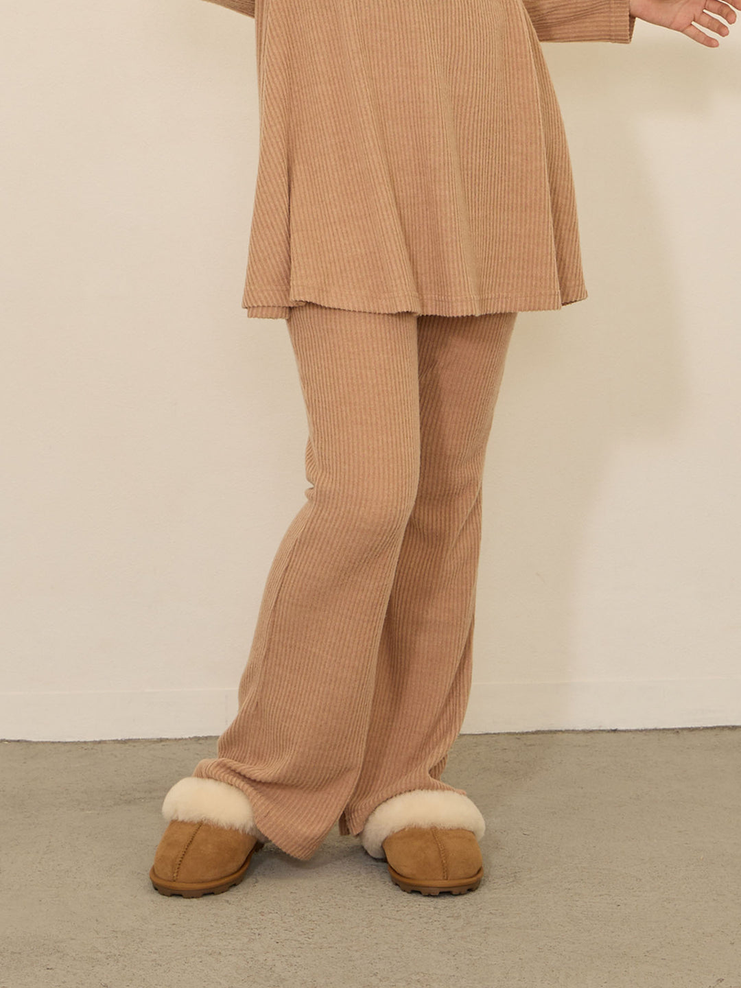 [Maternity/Postpartum] Flare pants with halamaki Terracotta Pink