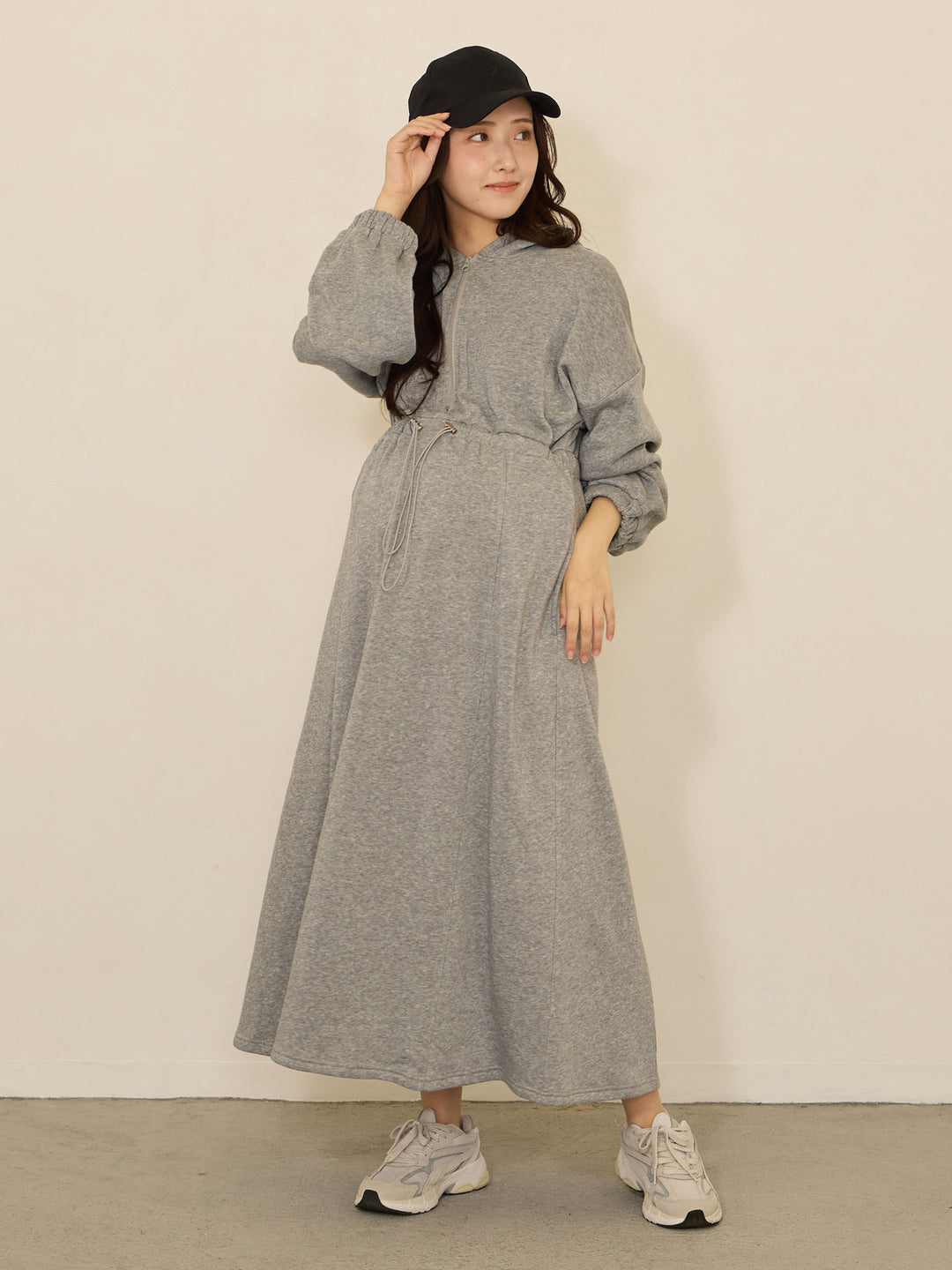 [Maternity/Nursing Clothes] Lightweight fleece-lined parka dress Gray
