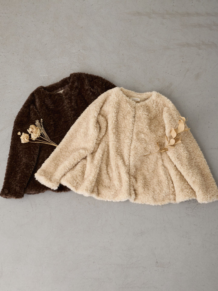 ダッカー付きフラッフィーアウター Brown