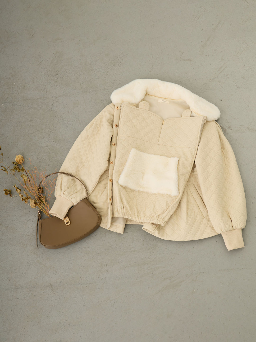 ダッカー付き衿ファーアウター Beige