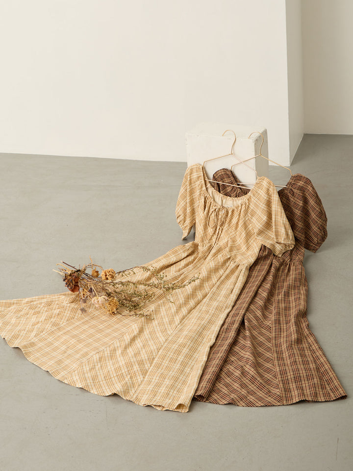 泡泡袖格纹连衣裙 棕色