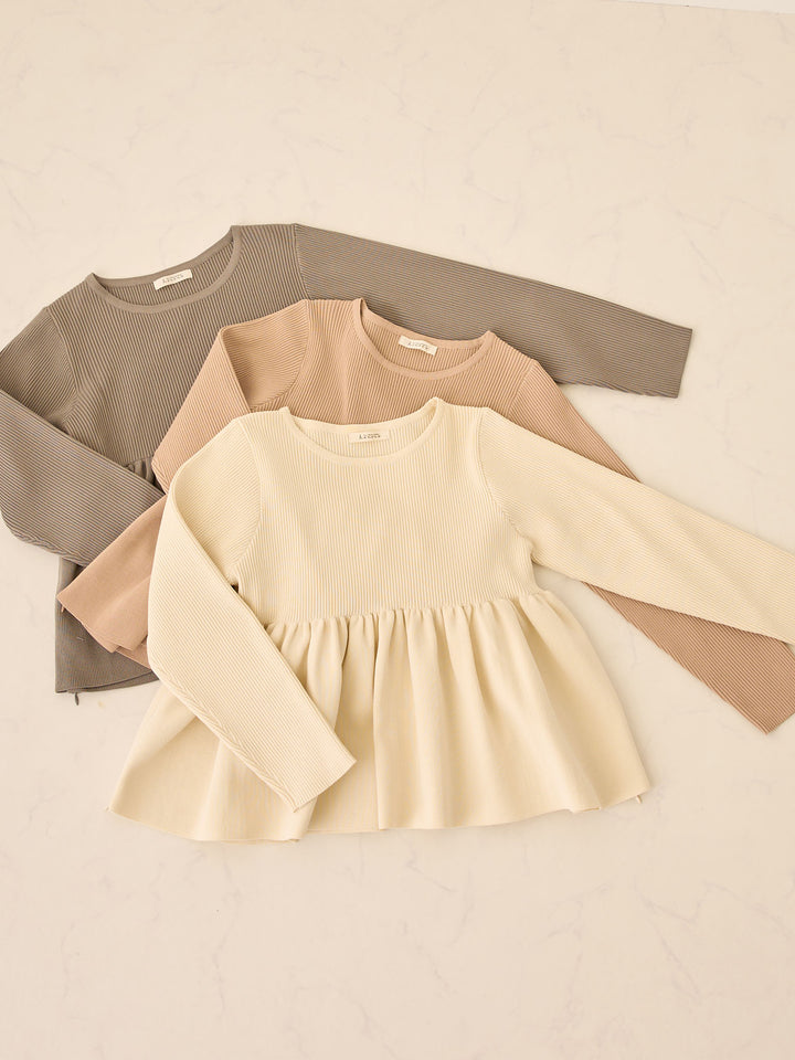 ペプラムニットトップス Ivory