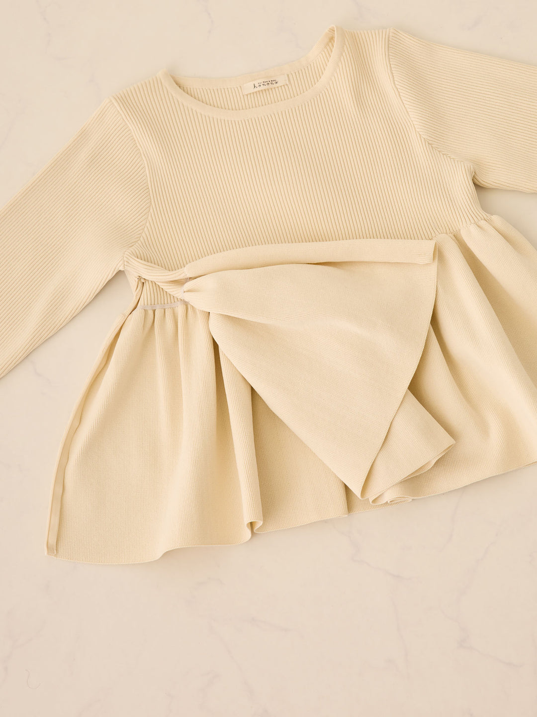 ペプラムニットトップス Gray