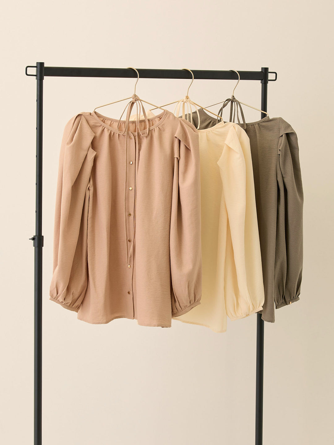 タックスリーブギャザーブラウス Ivory