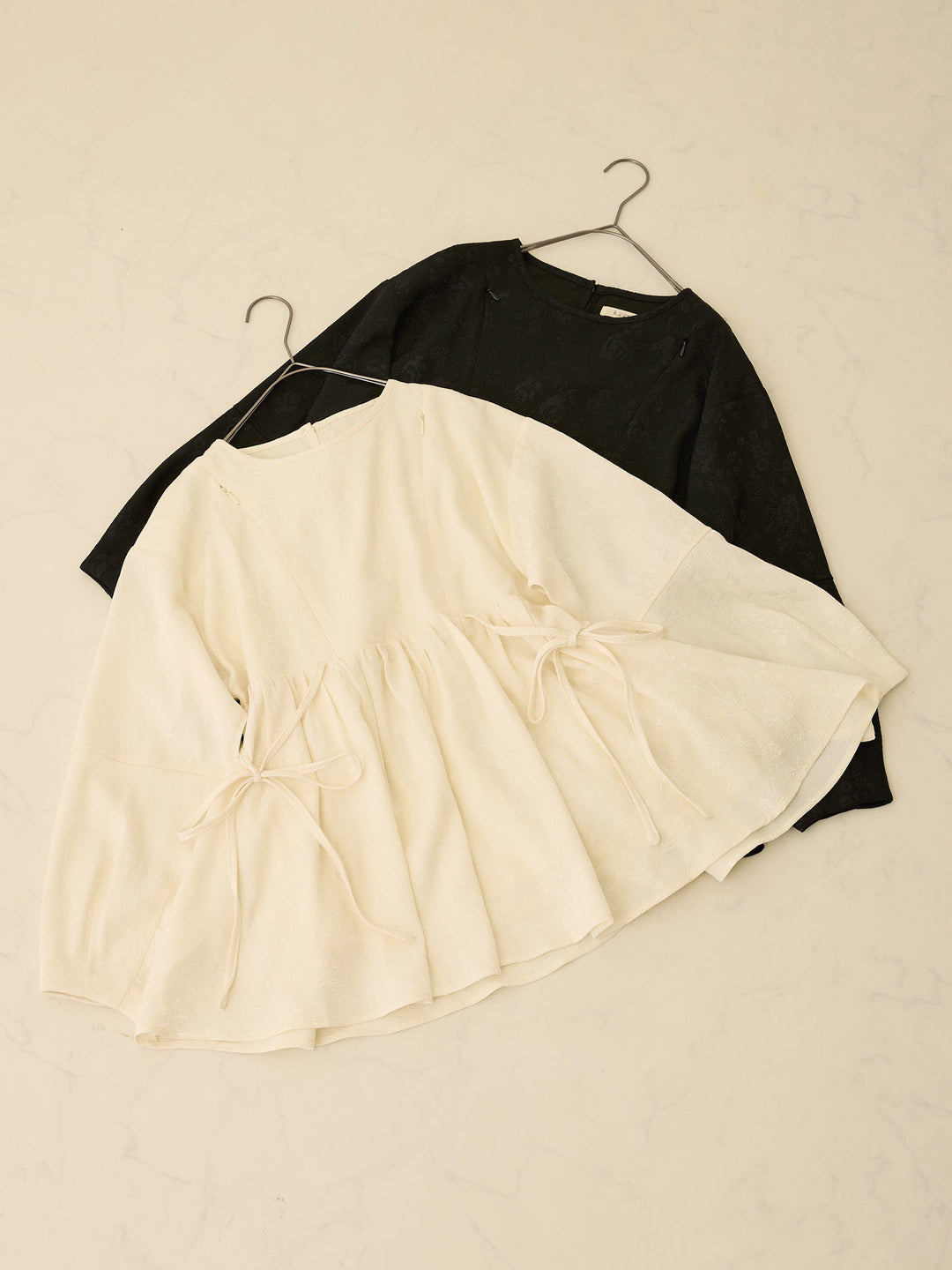 ジャガードペプラムトップス Ivory