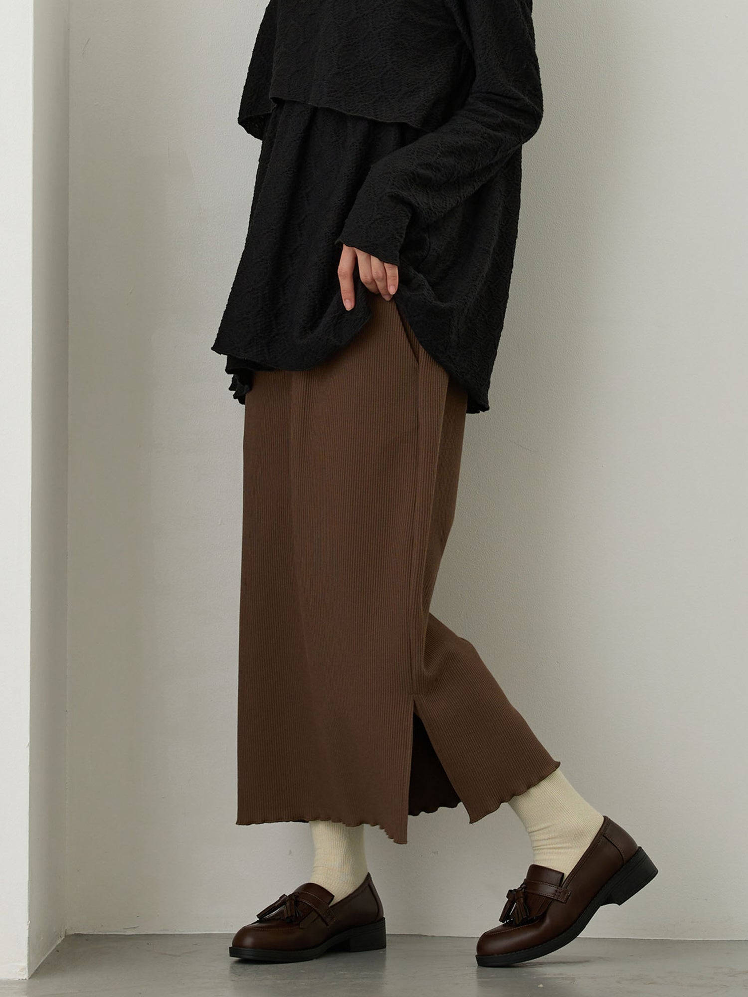 リブカットタイトスカート Brown