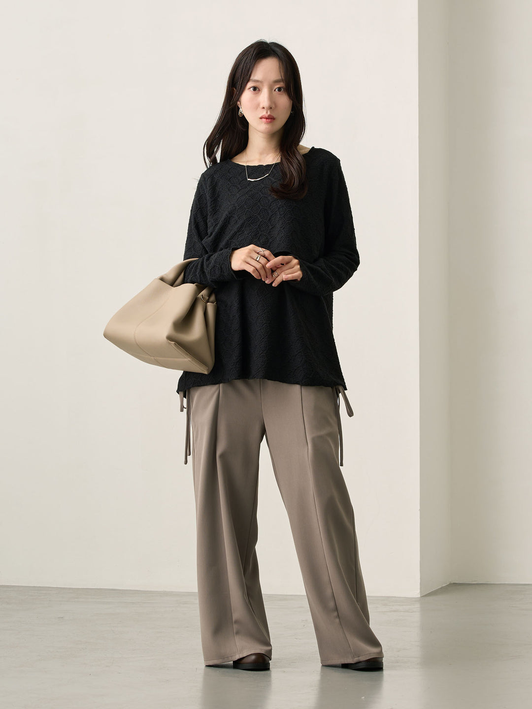 メローデザイントップス Black