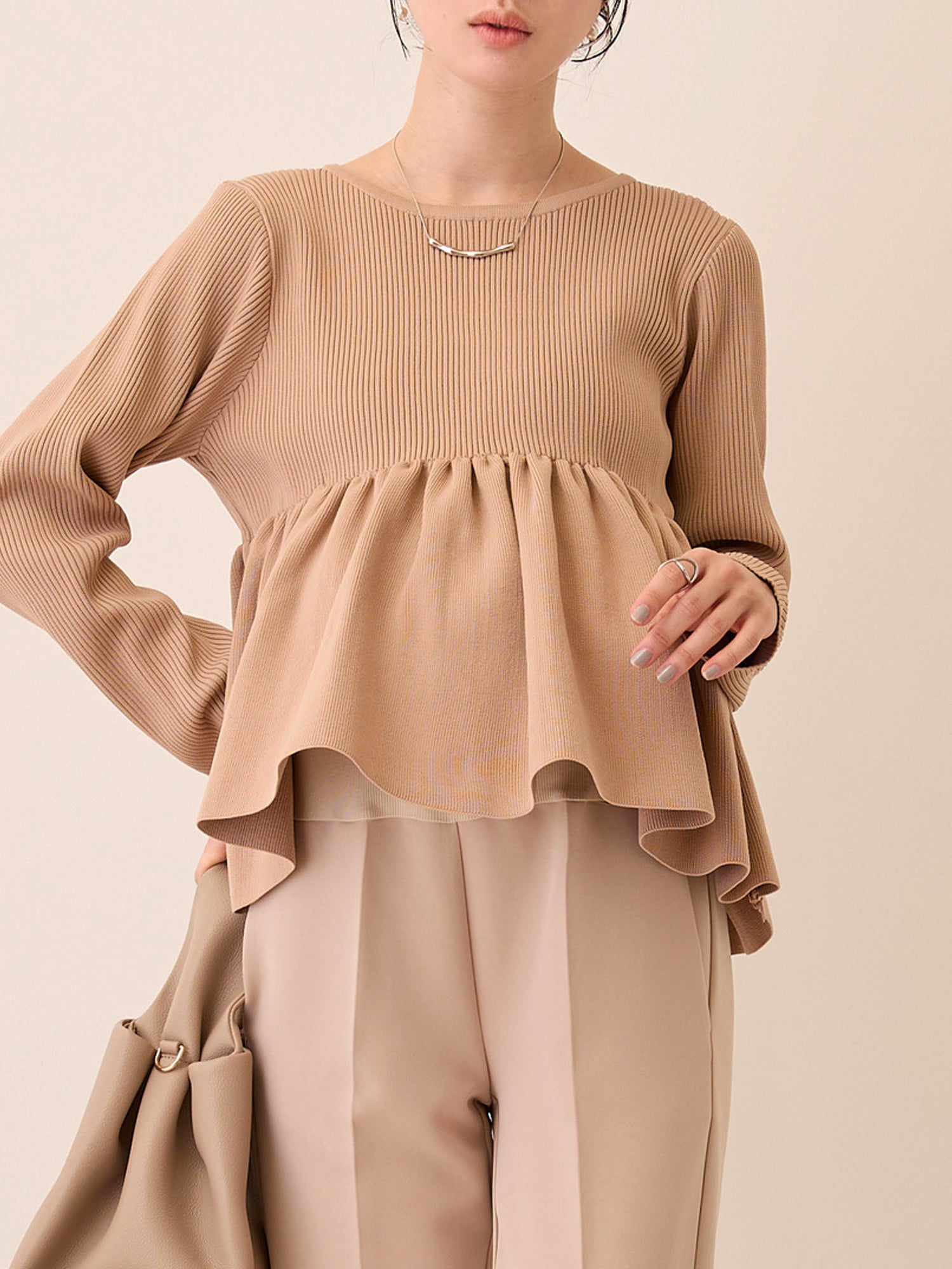 ペプラムニットトップス Pink beige