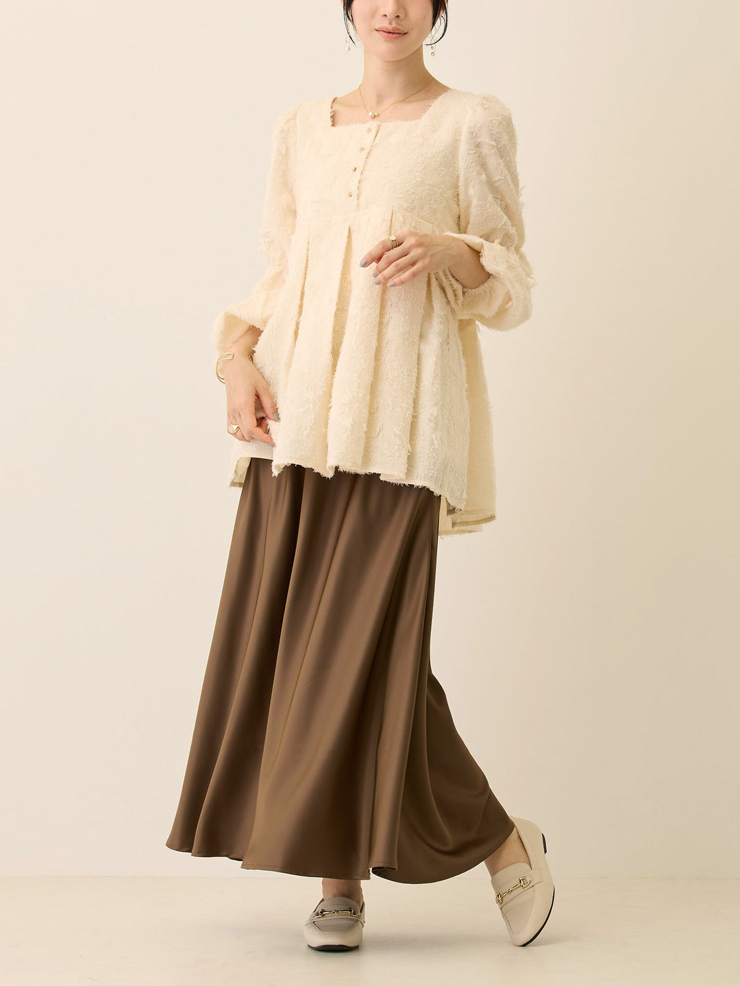 ほんのりマーメイドサテンスカート Brown