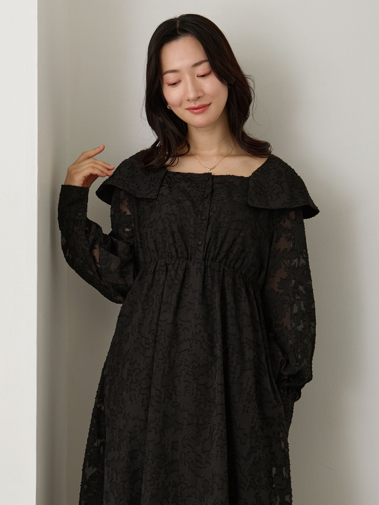 オフショル風衿つきワンピース Black – honono for mom&baby