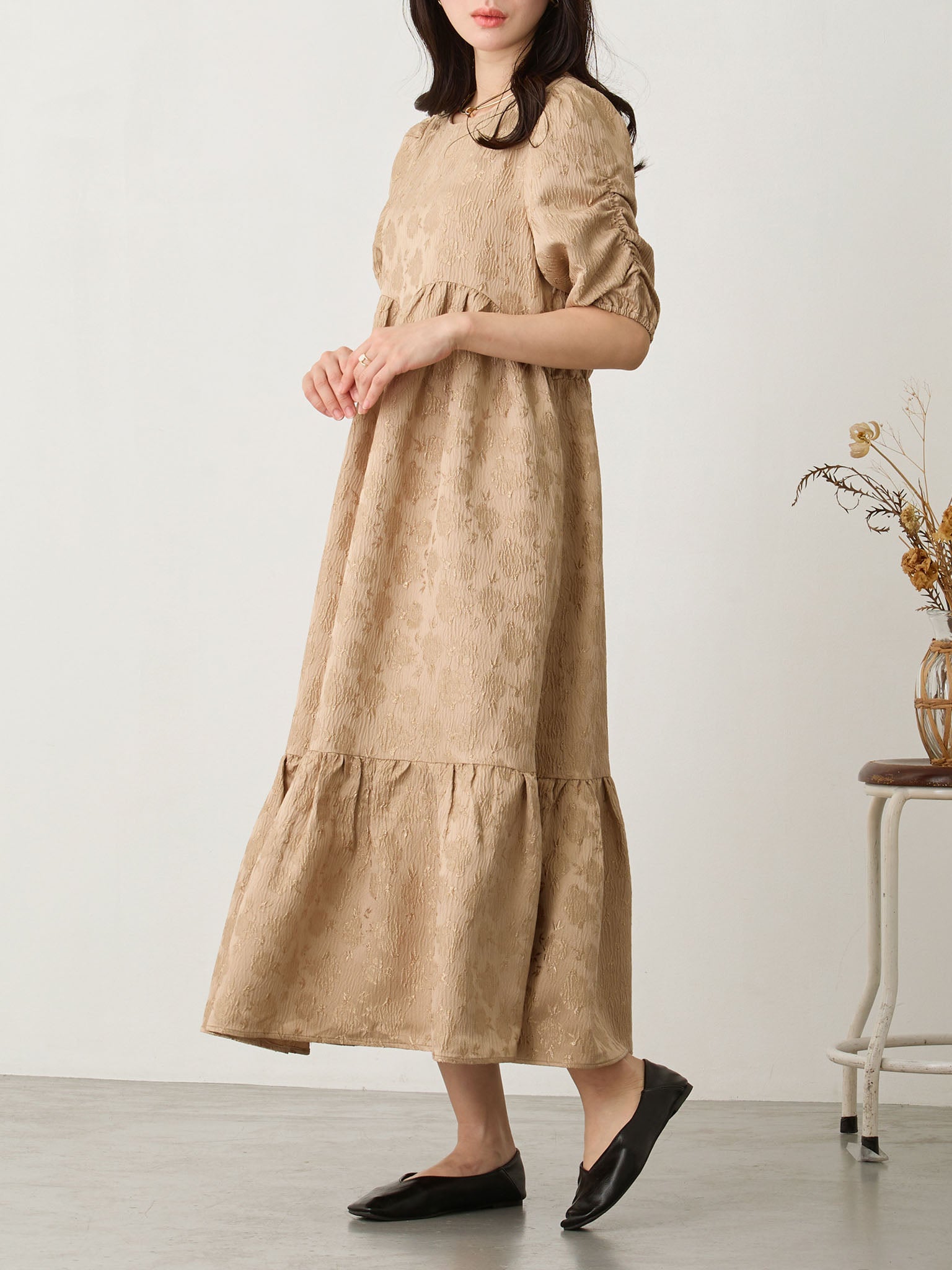 パフスリーブジャガードワンピース Beige