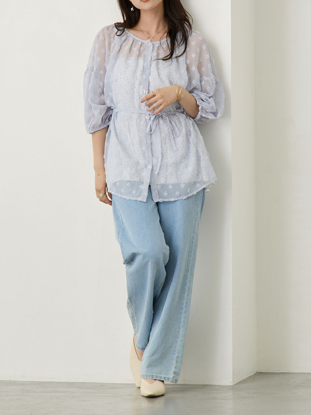Light blue thin denim long pants