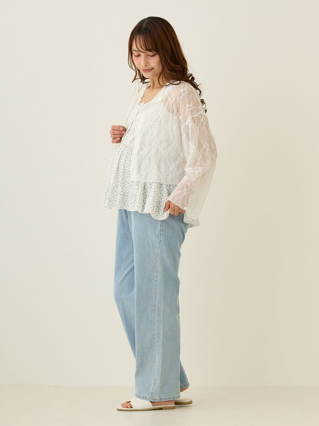 Light blue thin denim long pants