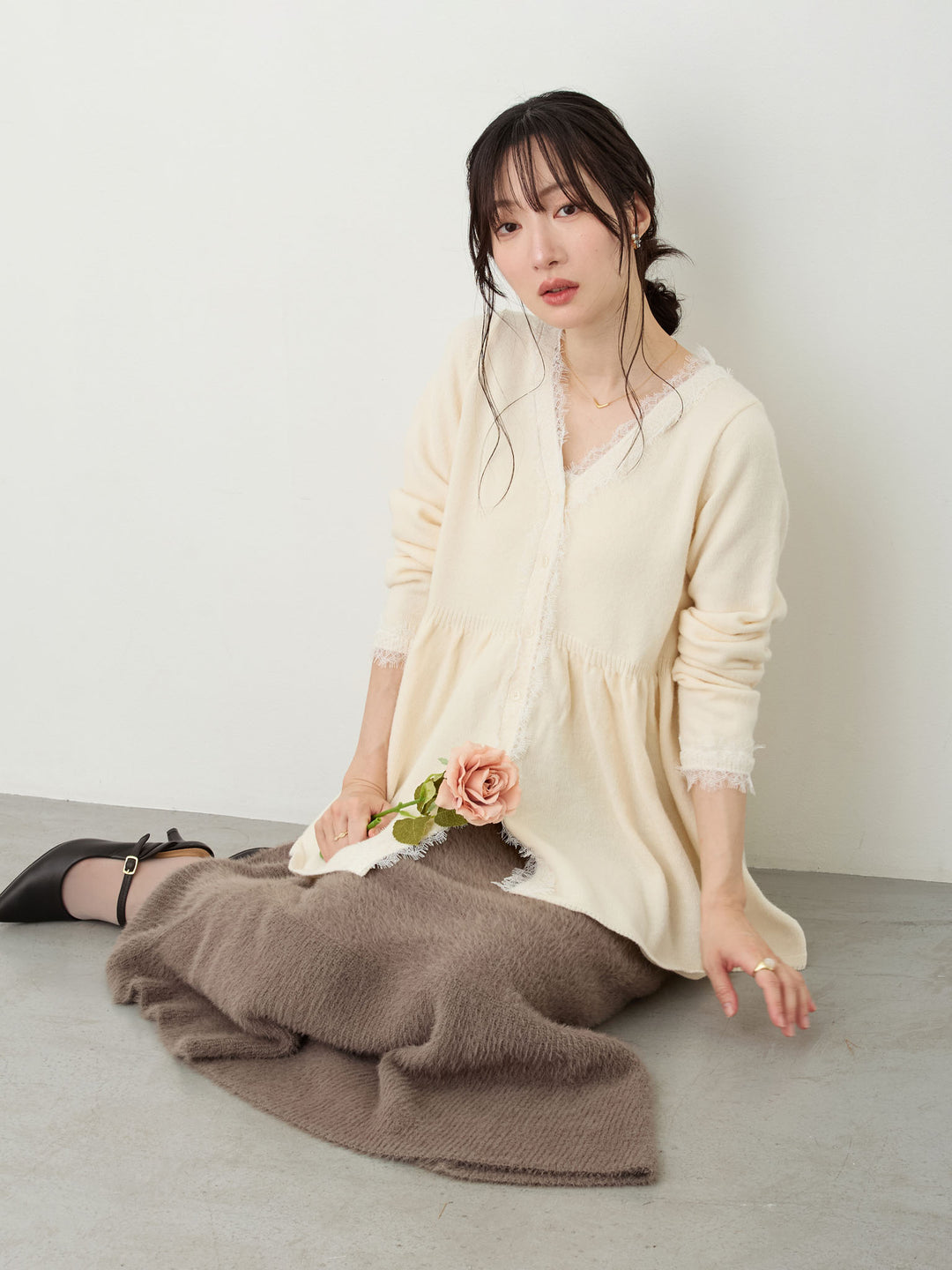 レース付きニット Ivory