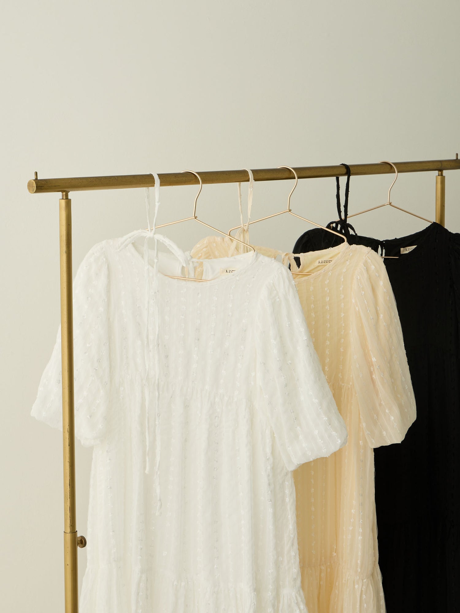 [Maternity/Nursing Wear] Balloon Sleeve Dress White